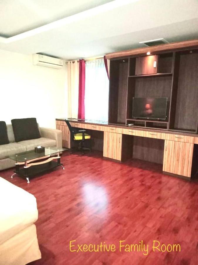 Kasira Residence Peladen Εξωτερικό φωτογραφία
